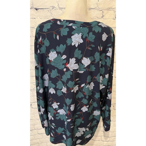 Denim & Co. QVC Printed V-Neck Henley Blouse Navy Plus Size 2X - Picture 7 of 11